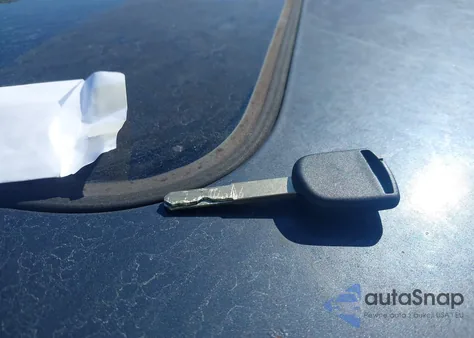 2005 Honda Accord 2.4 Ex from USA, damaged, VIN 1HGCM56715A105071